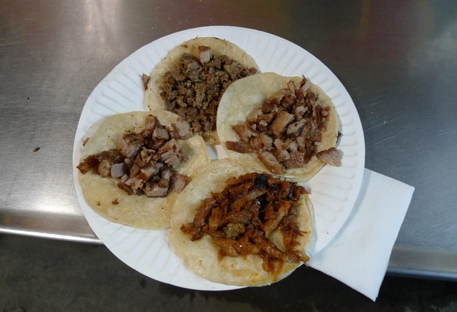 2011-04tacoA